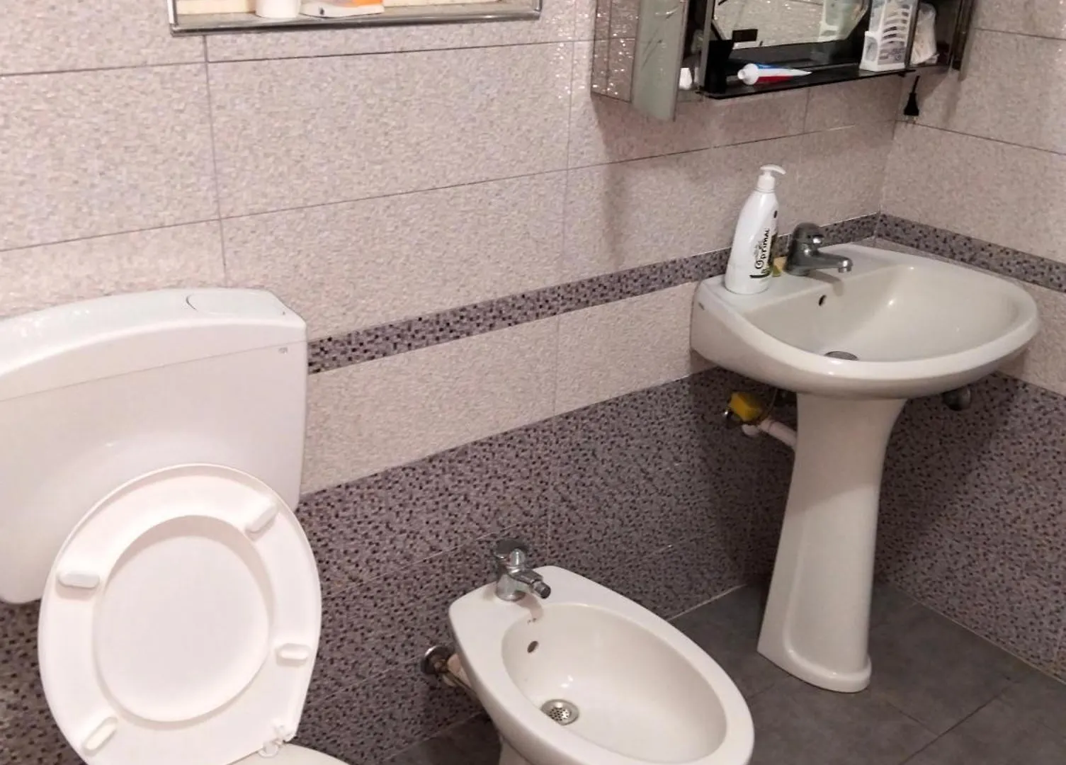 Casa De Payaso Hostel Durres